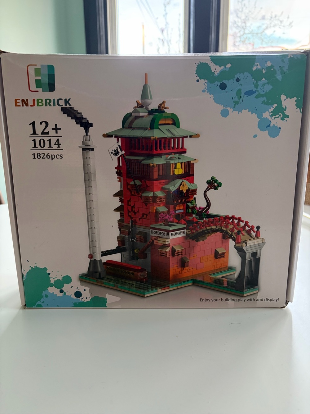 Red & Green Asian Temple Building Set - 1826 pcs